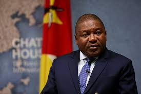 Mozambique’s president announces the country’s first LNG export shipment