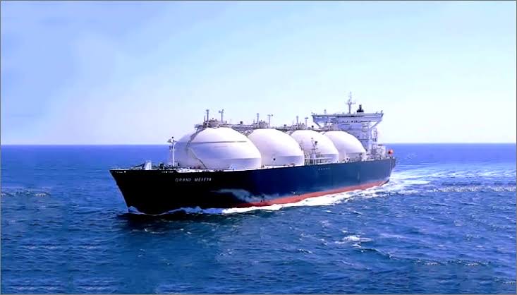 Egypt Buys LNG to Avoid Summer Gas Shortage