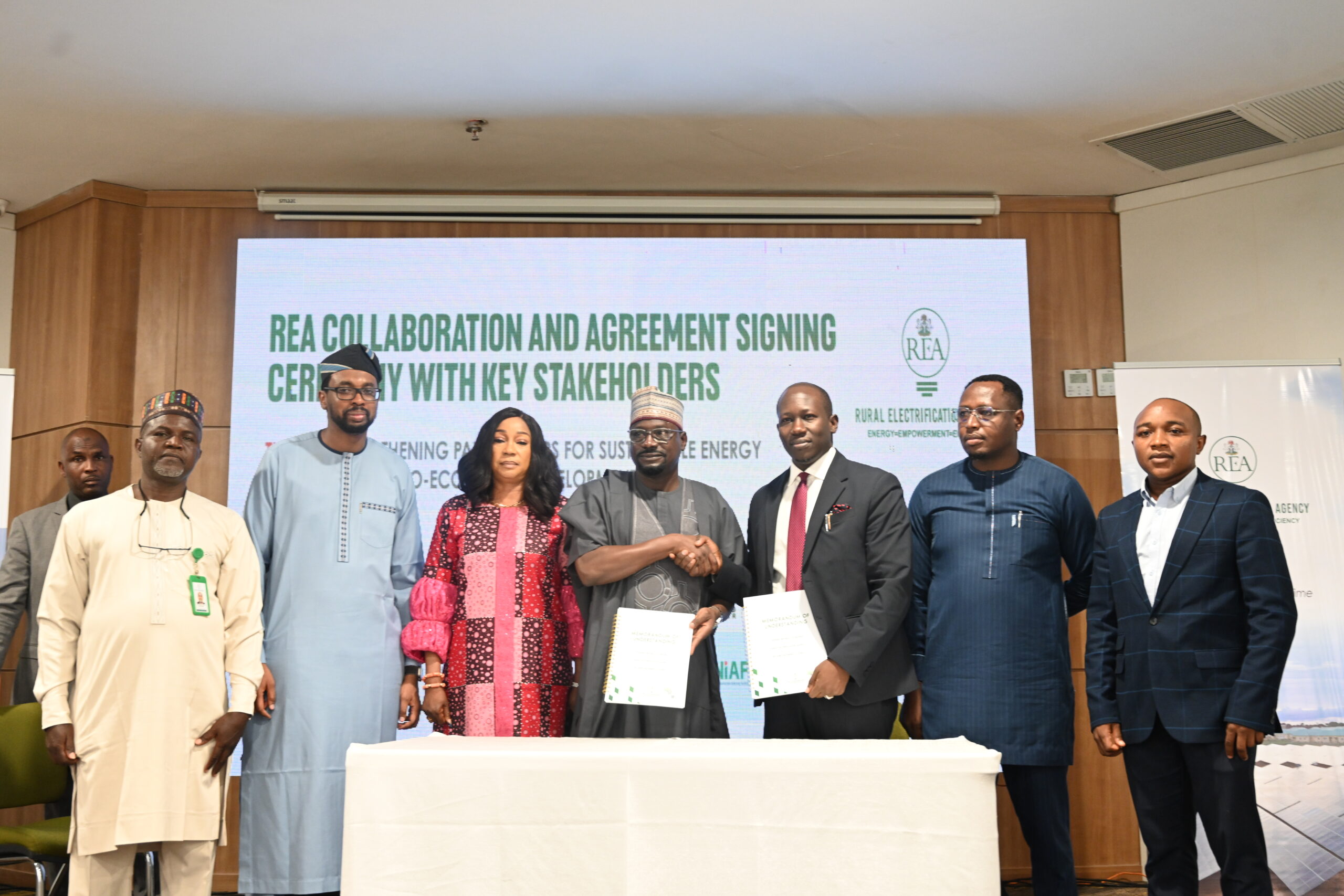 AEC and  REA Partner to Expand Clean Energy in Nigeria