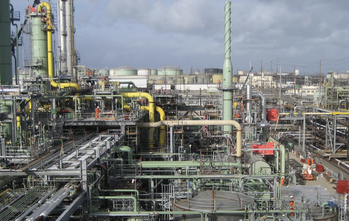 Angola Resumes Refinery Production After 50 Years